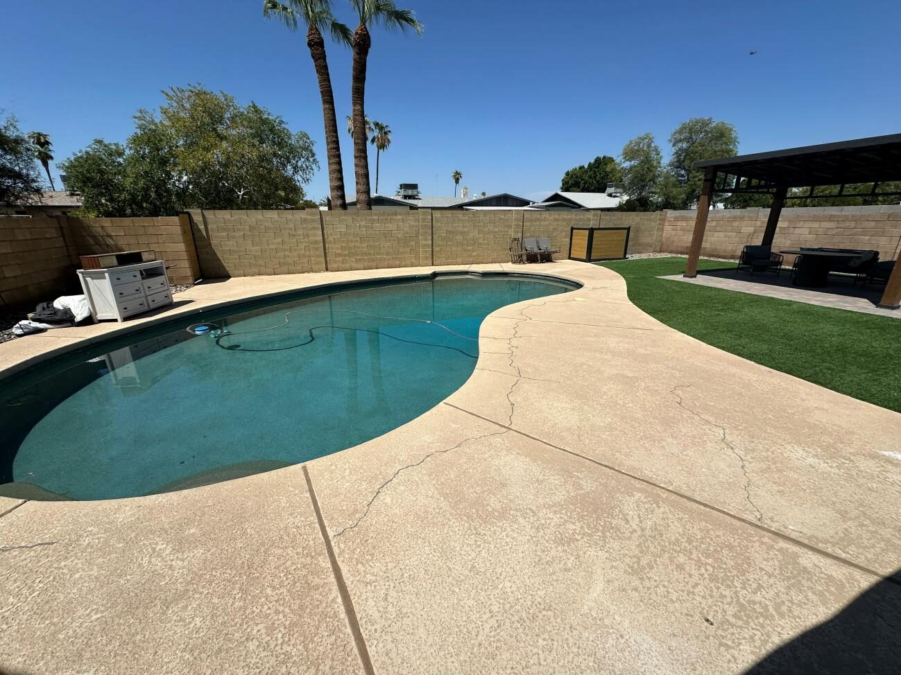 Private pool