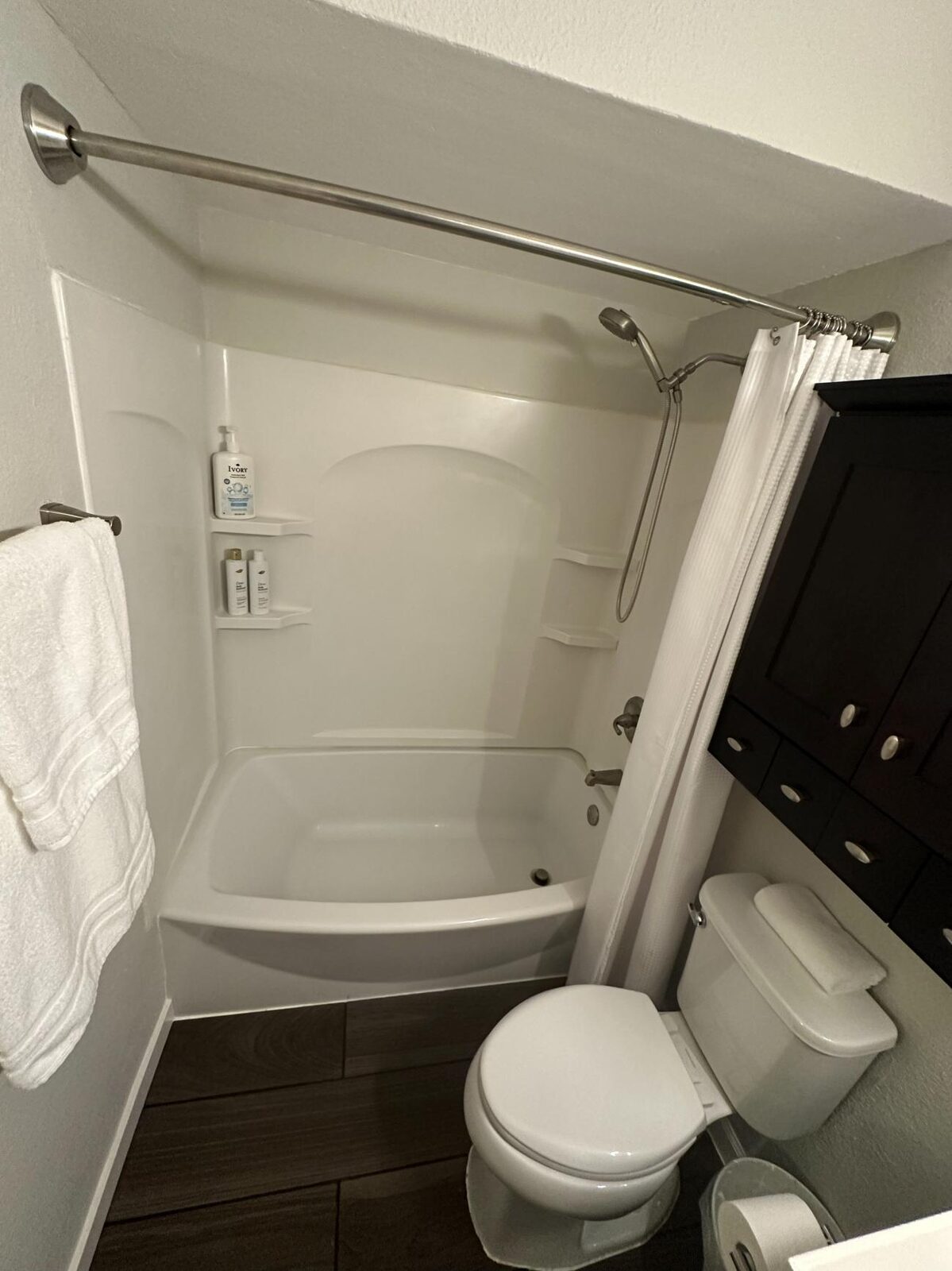 Bathroom with tub